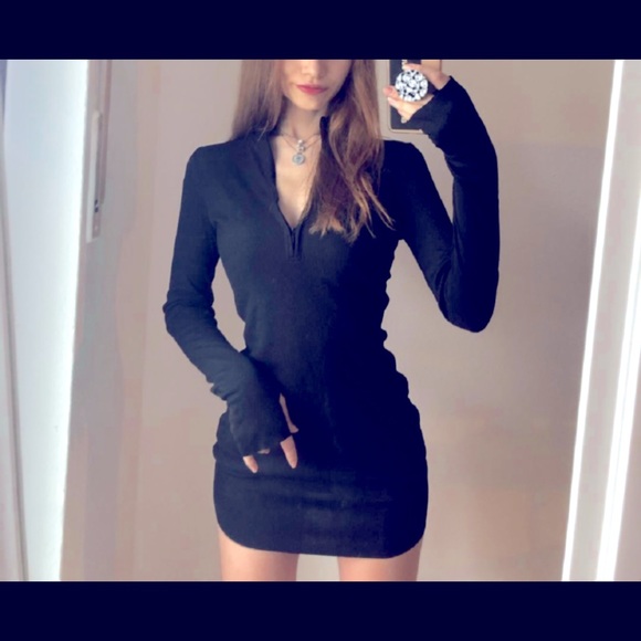 Black Bodycon Mini Long sleeve Dress - Picture 3 of 8